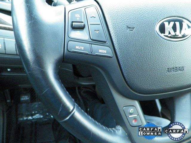 2014 Kia Cadenza Premium 4dr Sedan